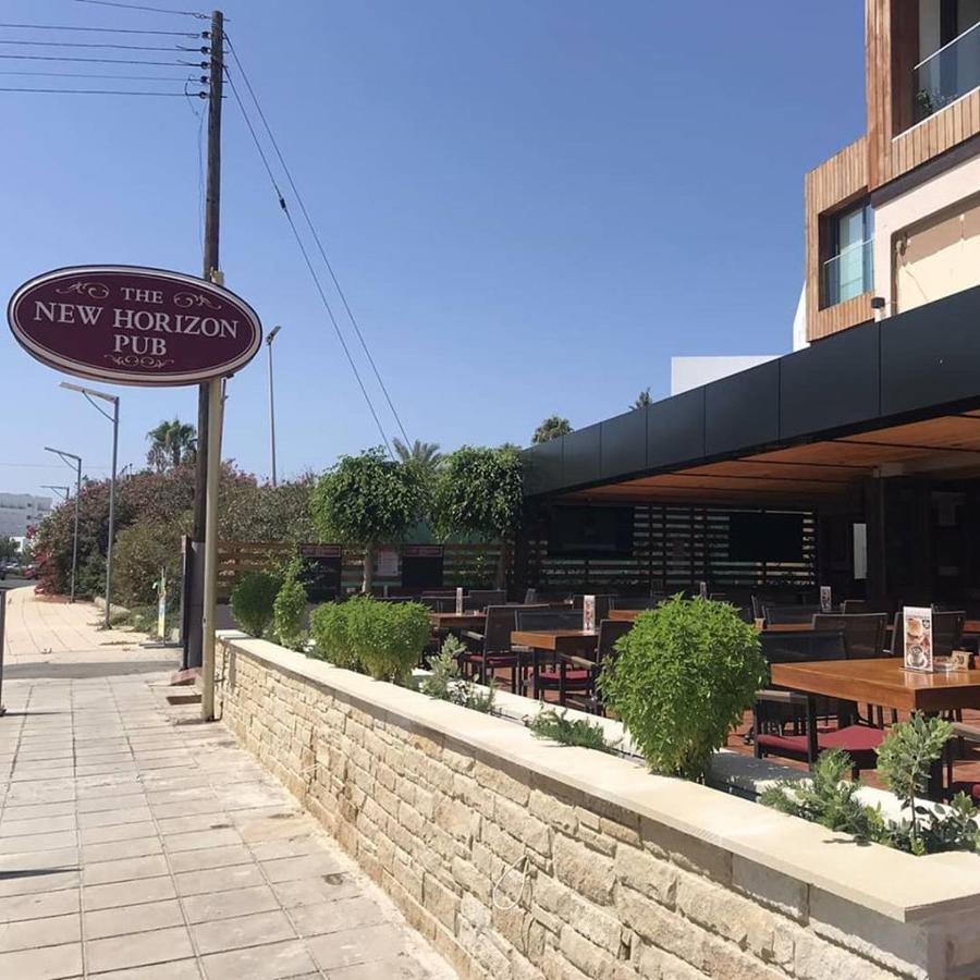 Terrazza Suites Paphos Exterior foto