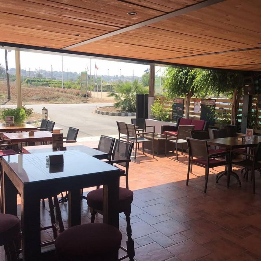 Terrazza Suites Paphos Exterior foto