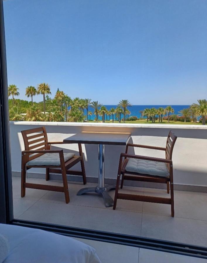 Terrazza Suites Paphos Exterior foto