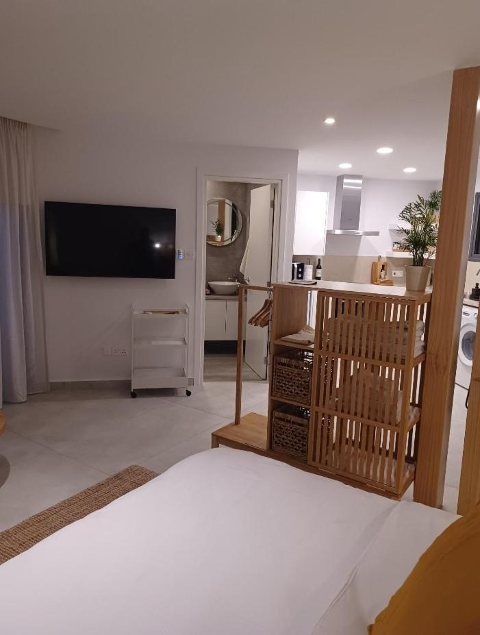 Terrazza Suites Paphos Exterior foto