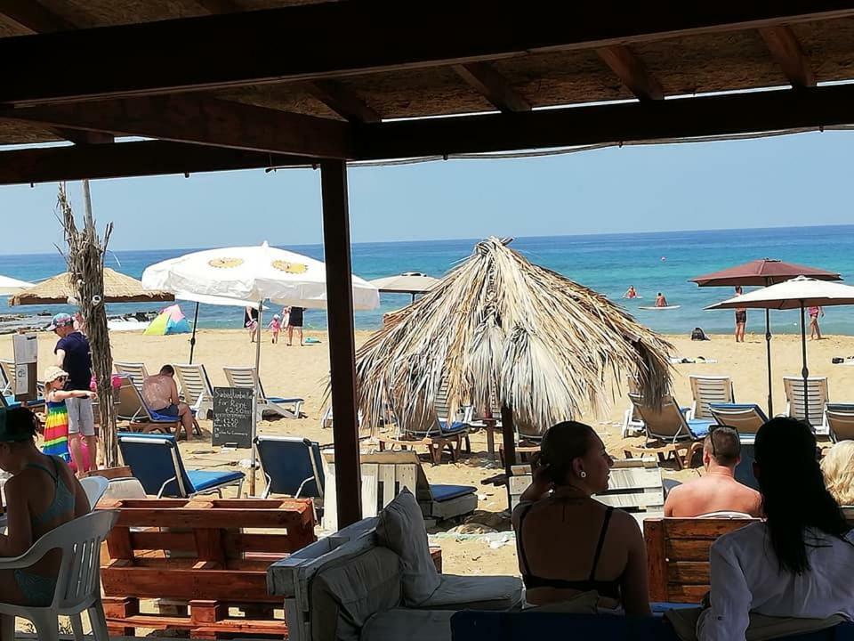 Terrazza Suites Paphos Exterior foto
