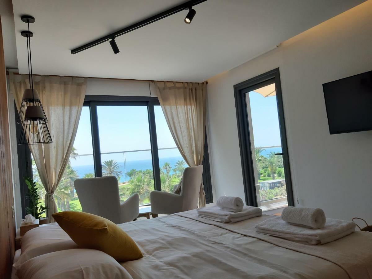 Terrazza Suites Paphos Exterior foto
